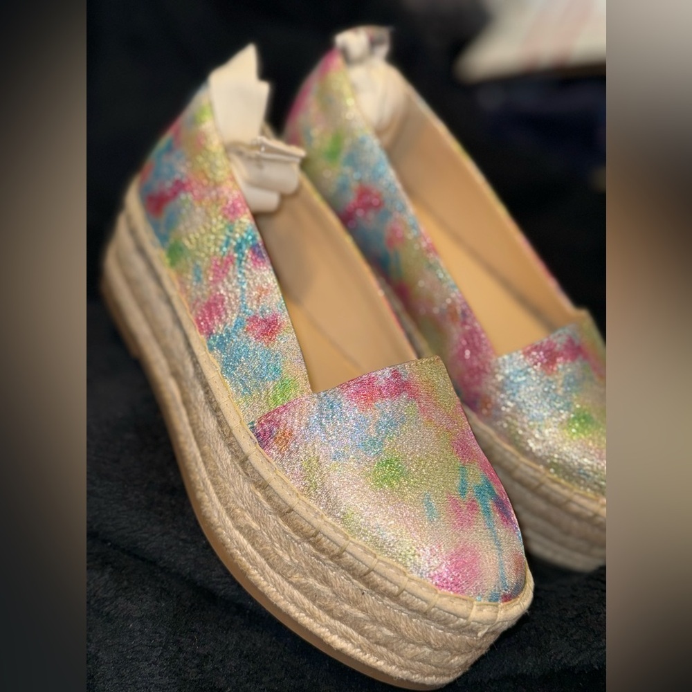Jessica Simpson Pink and Blue Espadrilles with Artistic Design New*